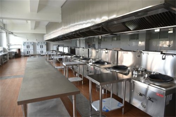 ʯ���f���ΌWУ�в�����c�I�B��ʳ���I