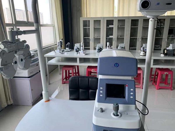 ʯ���f��ʹ�o(h��)ʿ�W(xu��)У��ҕ���c���R���I(y��)