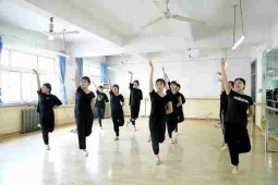 {�赸���݌��I